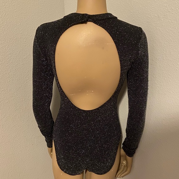 🚫DONATED🚫 - Picture 5 of 9